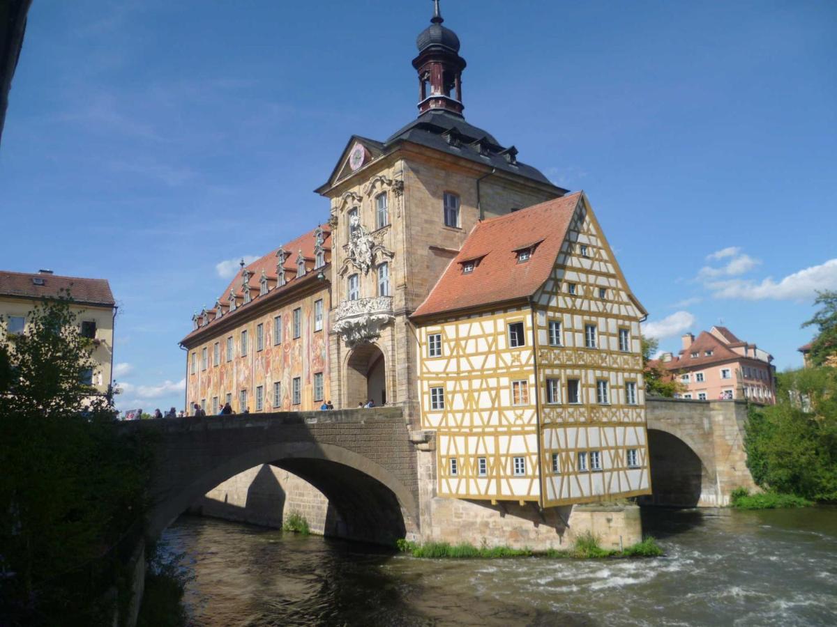 Ferienwohnungen Dippold Scheßlitz エクステリア 写真